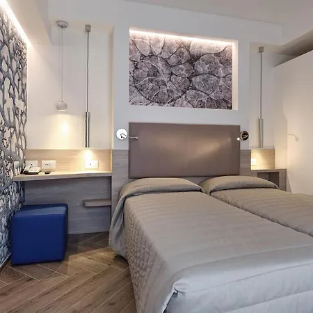 La Serena Отель 3*