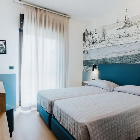 Hotel La Serena 3*